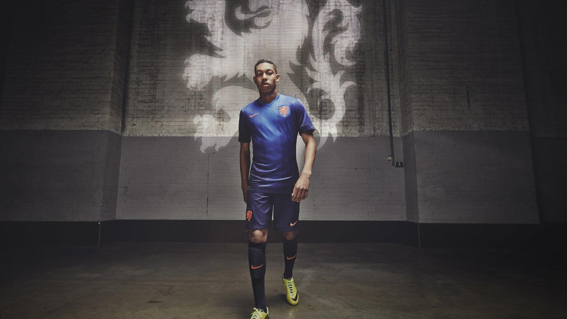 追梦格林坚称防守强硬非肮脏 矛头直指欧洲球员小动作泛滥